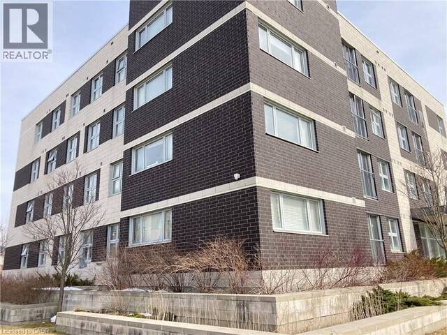392 ALBERT Street Unit# 302 Waterloo Ontario, N2L 3V1 - 5 Bedrooms Condo For Sale