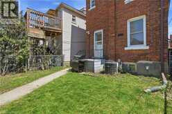 224 BALSAM Avenue S | Hamilton Ontario | Slide Image Thirty-two