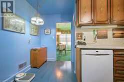 2117 EDINBURGH Drive | Burlington Ontario | Slide Image Eighteen