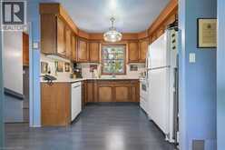 2117 EDINBURGH Drive | Burlington Ontario | Slide Image Sixteen