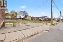 868 KING Street E | Cambridge Ontario | Slide Image Three