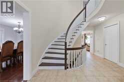 10 VEGA Crescent | Hamilton Ontario | Slide Image Three