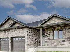 625 WINCHESTER Avenue S Listowel Ontario, N4W 0J9
