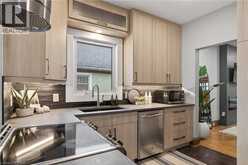 105 HIGHLAND Avenue | St. Catharines Ontario | Slide Image Seventeen