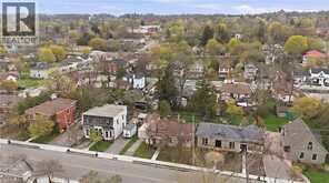 114 GRAND Avenue S | Cambridge Ontario | Slide Image Thirty-one