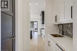 8 EDGEVIEW Crescent | Komoka Ontario | Slide Image Nine