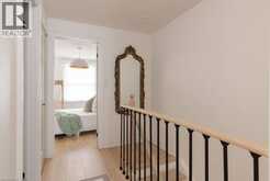 1422 GHENT Avenue | Burlington Ontario | Slide Image Thirteen