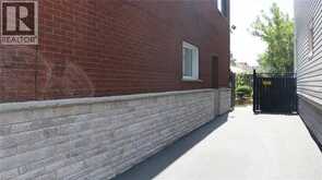 1476 BARTON Street E | Hamilton Ontario | Slide Image Twenty-two