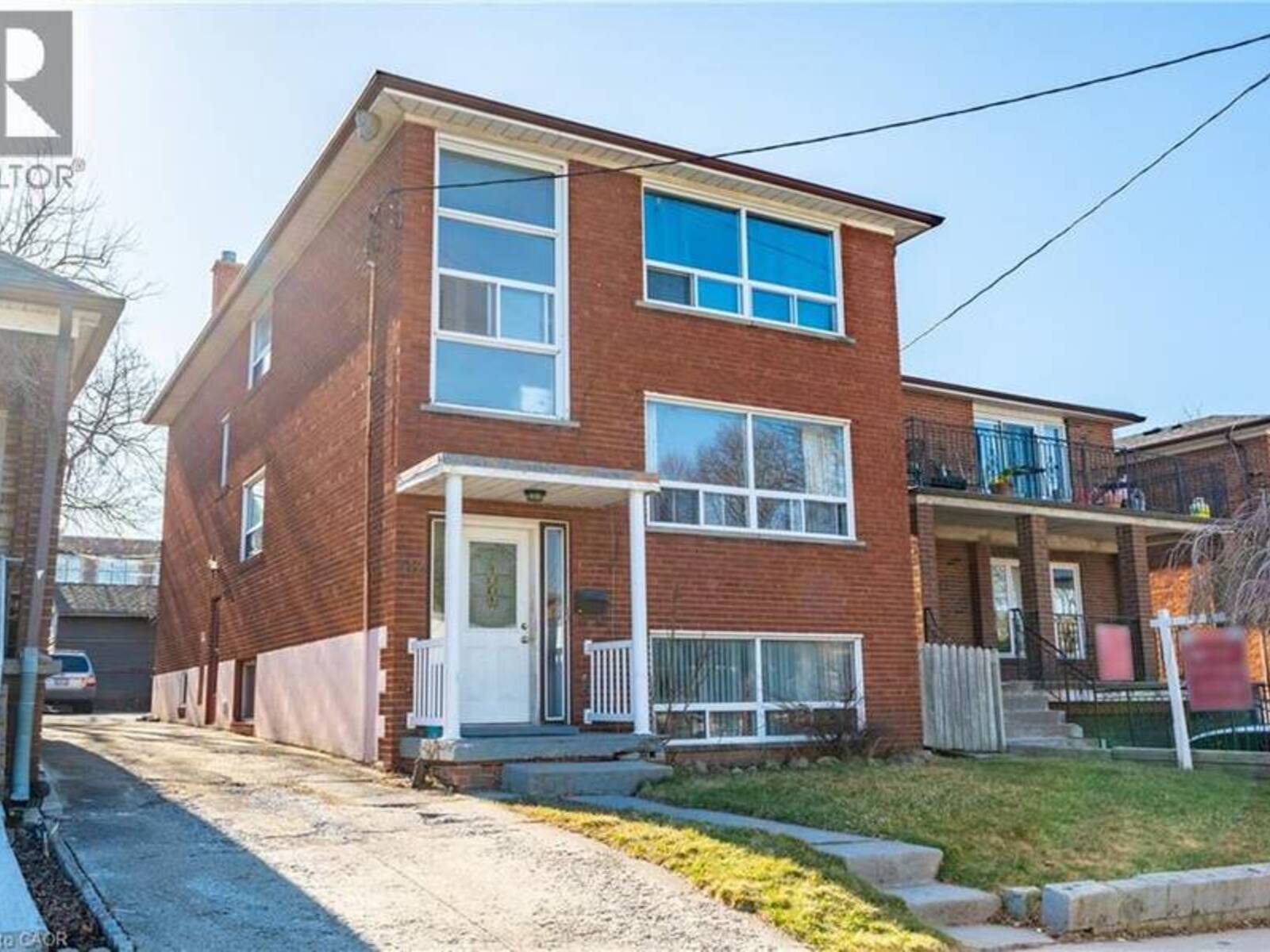 312 ATLAS Avenue, Toronto, Ontario M6C 3P9