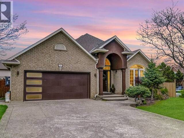 29 WILTSHIRE Place Ancaster Ontario, L9K 1M4 - 4 Bedrooms Home For Sale