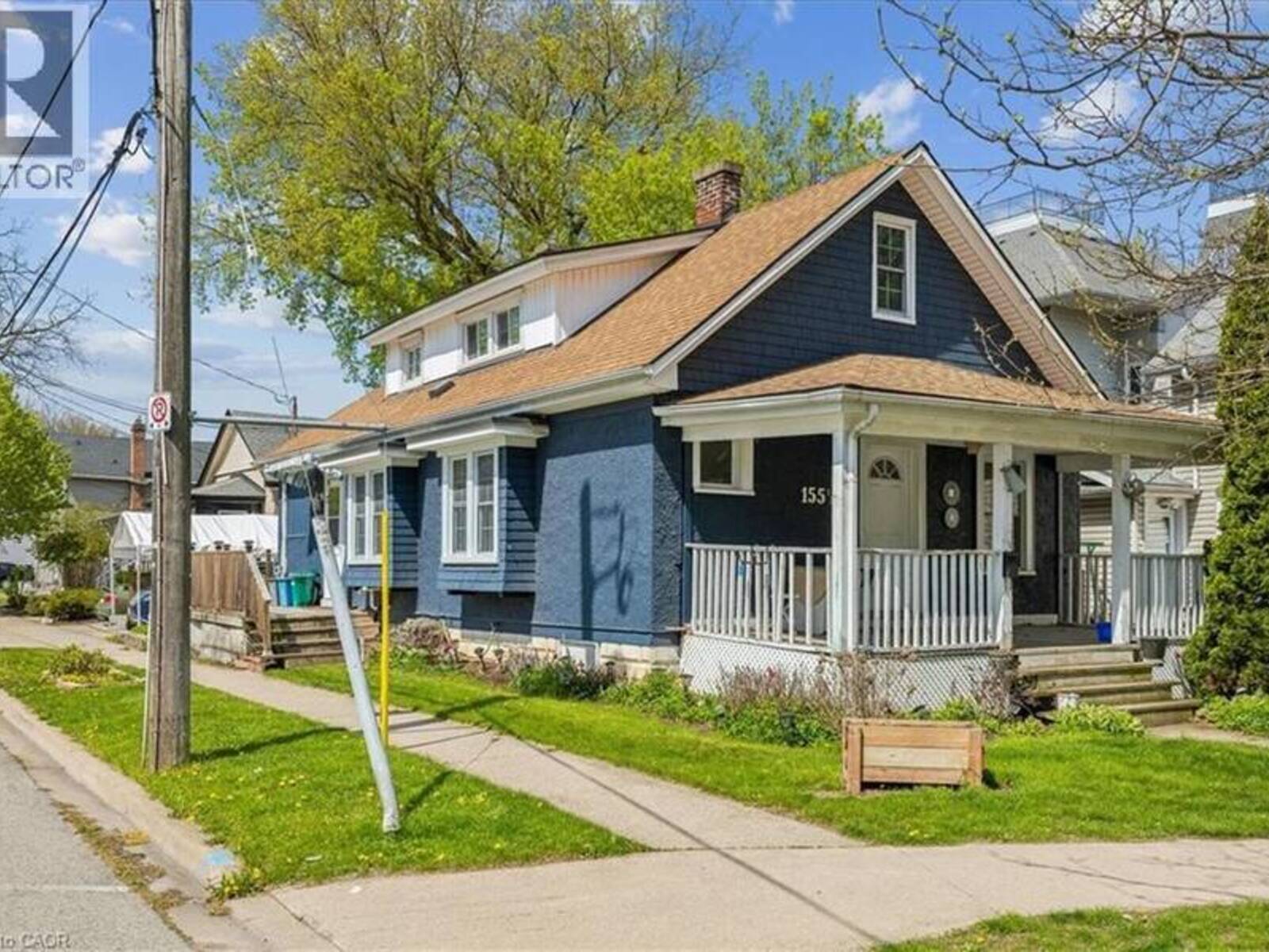 155 1/2 LAKE Street, St. Catharines, Ontario L2R 5Y5