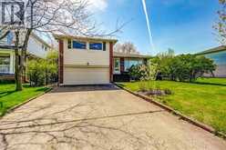 4356 DUBLIN Crescent | Burlington Ontario | Slide Image Three