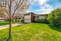 4356 DUBLIN Crescent | Burlington Ontario | Slide Image Four