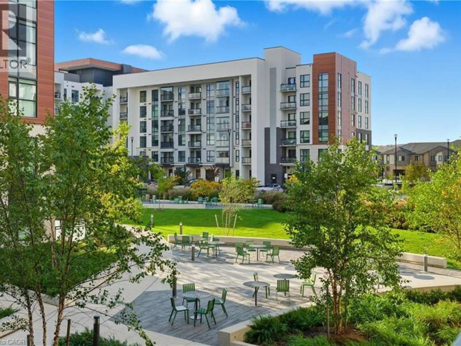 470 GORDON KRANTZ Avenue Unit# 204, Milton, Ontario L9T 2X5