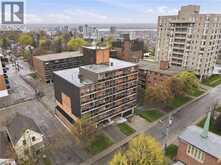 30 SUMMIT Avenue Unit# 401 | Hamilton Ontario | Slide Image Nineteen