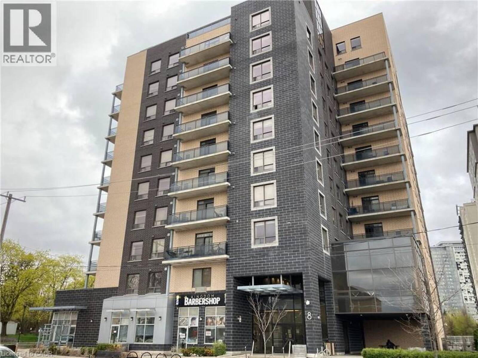 8 HICKORY Street W Unit# 204, Waterloo, Ontario N2L 3H6