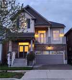 259 GROVEHILL Crescent | Kitchener Ontario | Slide Image Three