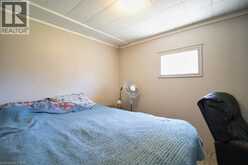 252 QUEEN Street | Chatham-Kent Ontario | Slide Image Sixteen