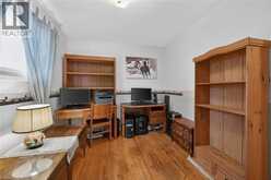 582 WOODVIEW Road | Burlington Ontario | Slide Image Twenty-eight