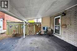582 WOODVIEW Road | Burlington Ontario | Slide Image Five