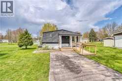 71 FAIRVIEW Crescent | Listowel Ontario | Slide Image Three