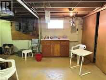 130 GARDINER Avenue E | Dunnville Ontario | Slide Image Thirty