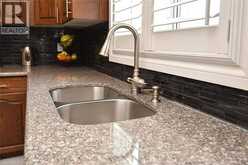 36 TOMMAR Place | Hamilton Ontario | Slide Image Fifteen