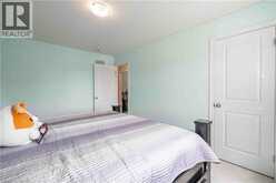 3 NARBONNE Crescent | Hamilton Ontario | Slide Image Thirty-eight