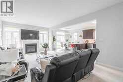 3 NARBONNE Crescent | Hamilton Ontario | Slide Image Nine