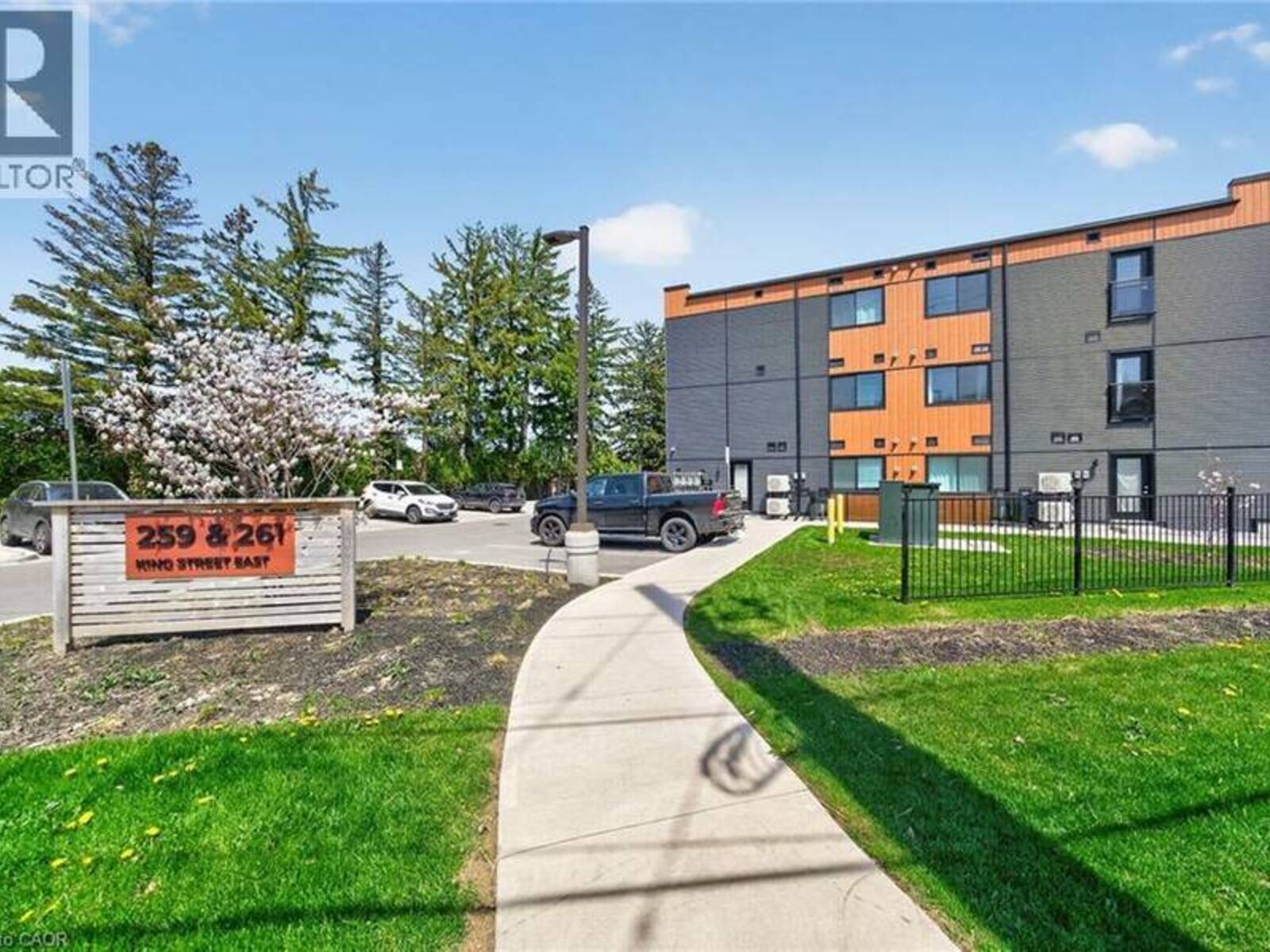 259 KING Street E Unit# 0B, Hamilton, Ontario L9G 1L9