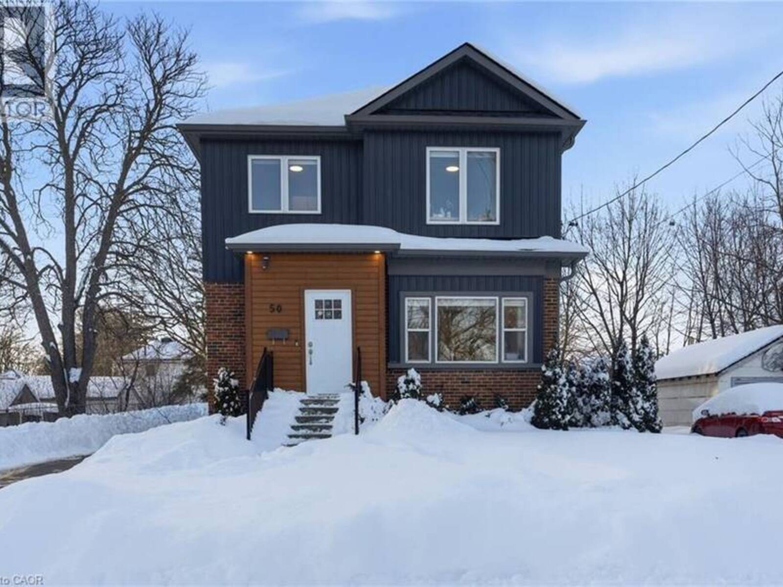 50 BROADWAY Avenue, Hamilton, Ontario L8S 2V7