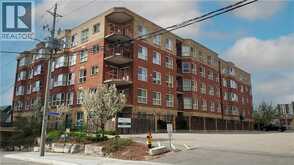 20 ST. GEORGE Street Unit# 404 | Kitchener Ontario | Slide Image Four