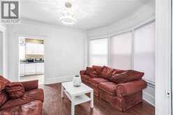 39 ARTHUR Avenue N | Hamilton Ontario | Slide Image Thirteen