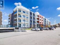 247 GREY SILO Road Unit# 403 Waterloo Ontario, N2K 0G7