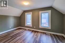 334 GAGE Avenue N | Hamilton Ontario | Slide Image Eight