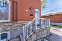 37 GOTTSCHEER Court | Kitchener Ontario | Slide Image Four