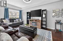 8 LAKELAWN Road Unit# 11 | Grimsby Ontario | Slide Image Four