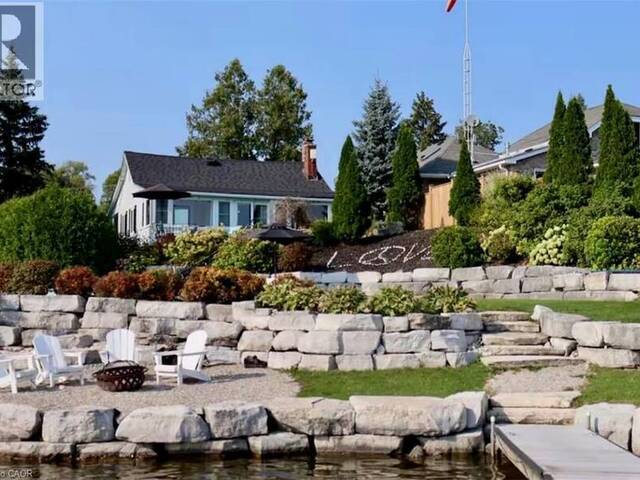 11 LAKE Avenue Cambridge Ontario, N3C 2V4 - 3 Bedrooms Waterfront Home For sale