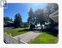 11 LAKE Avenue | Cambridge Ontario | Slide Image Nine