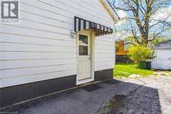 242 EAST 43RD Street | Hamilton Ontario | Slide Image Thirteen