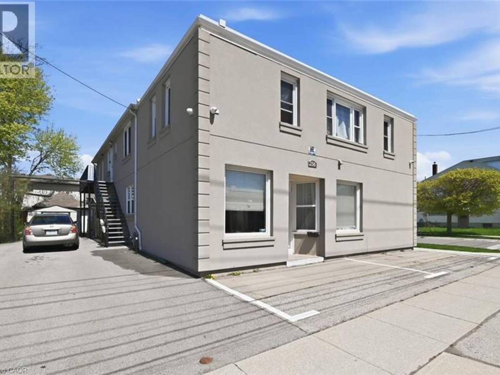 256 LINCOLN Street, Welland, Ontario L3B 4N1