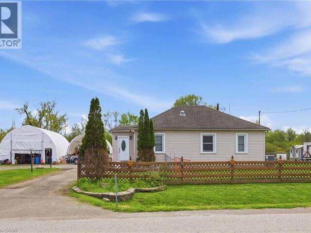 2934 BAKER Road Niagara Falls Ontario, L2E 6S6 - 4 Bedrooms Home For Sale