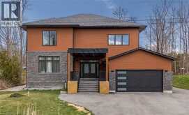 6 DOROTHYS Drive | Oro-Medonte Ontario | Slide Image One
