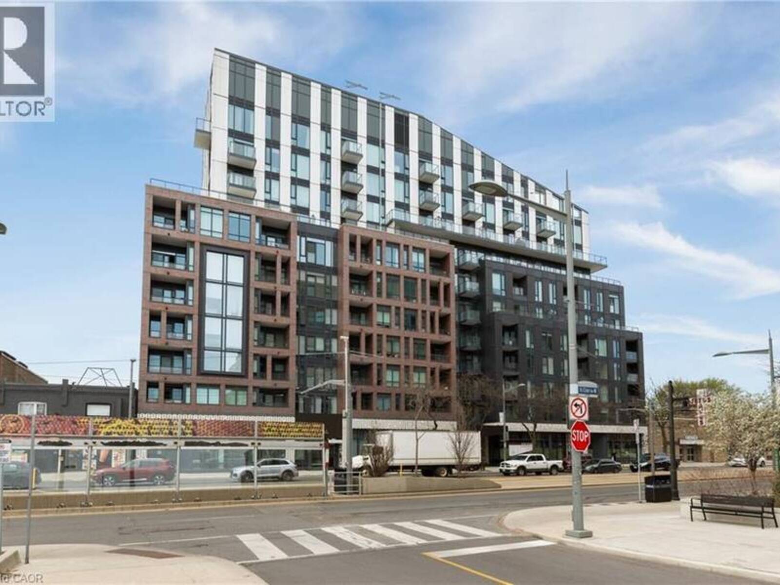 1808 ST CLAIR Avenue W Unit# 216, Toronto, Ontario M6N 0C1