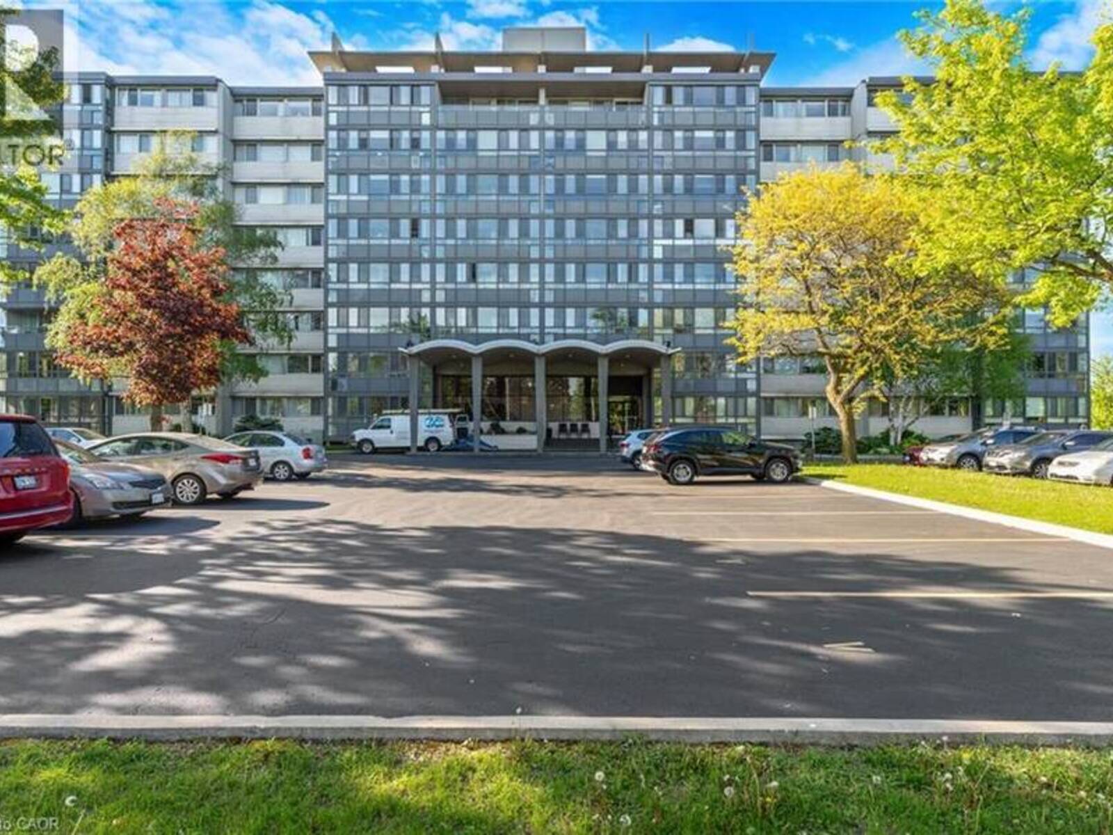 24 MIDLAND Drive Unit# 306, Kitchener, Ontario N2A 2A8