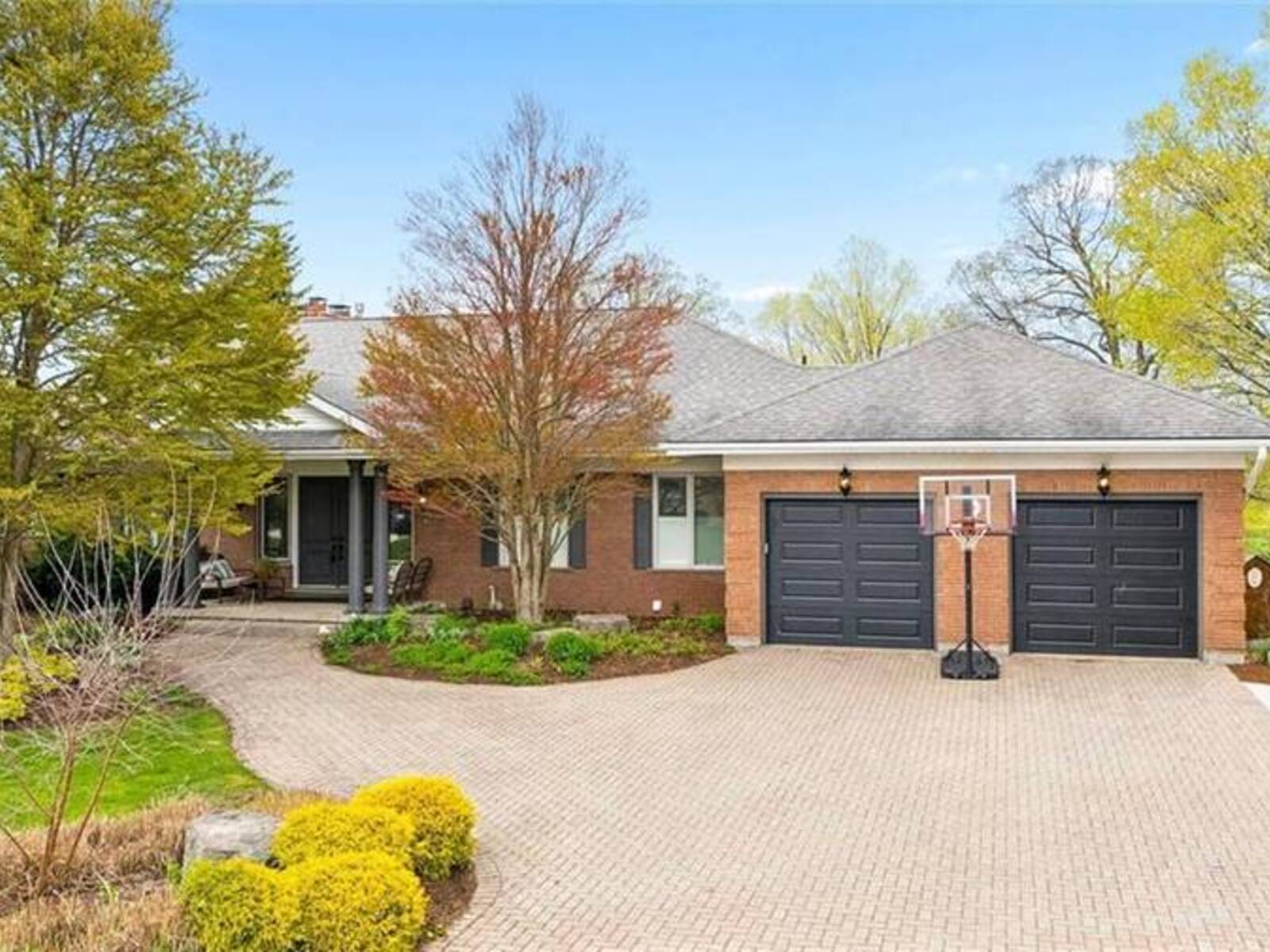 306 GOLF COURSE Road, Woolwich, Ontario N0B 1N0
