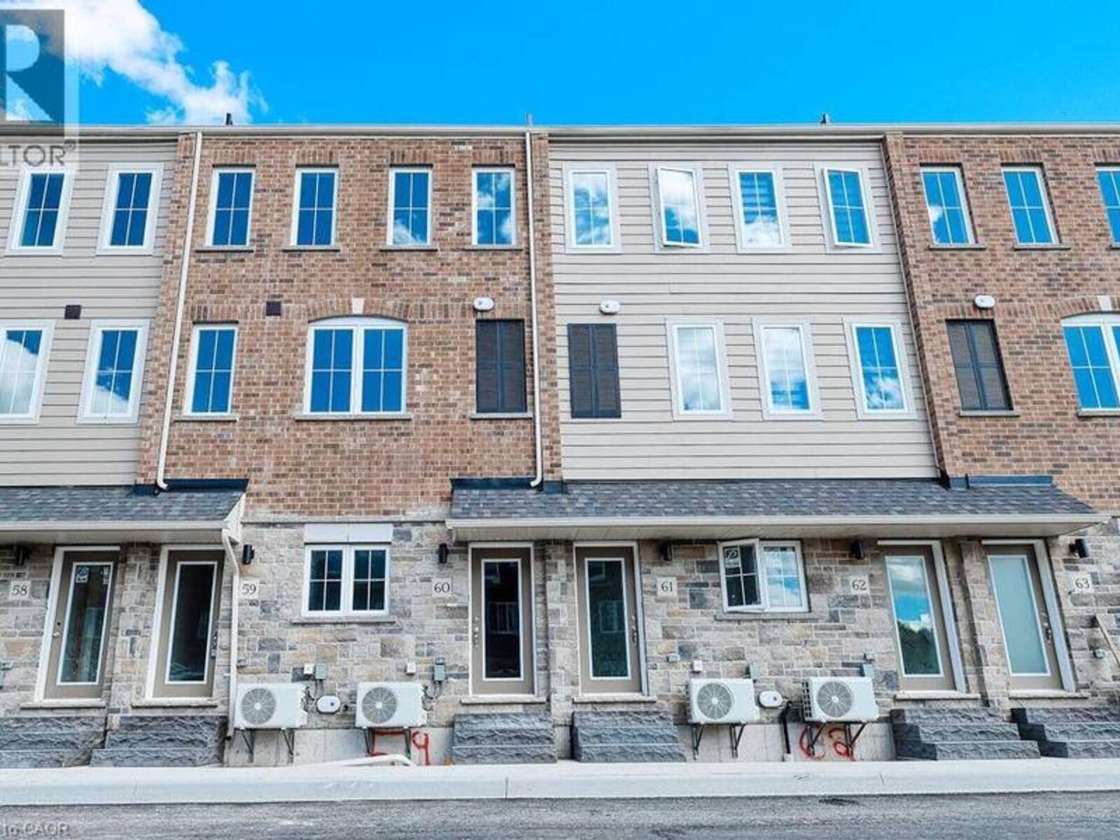677 PARK Road N Unit# 60, Brantford, Ontario N3R 0A2