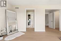 14 HARBOUR Drive | Hamilton Ontario | Slide Image Nineteen