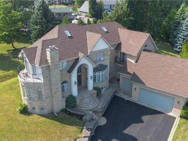 1401 TAMWORTH Court Burlington Ontario, L7P 4V3 - 4 Bedrooms Home For Sale