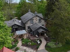 464 PIPER Street Ayr Ontario, N0B 1E0